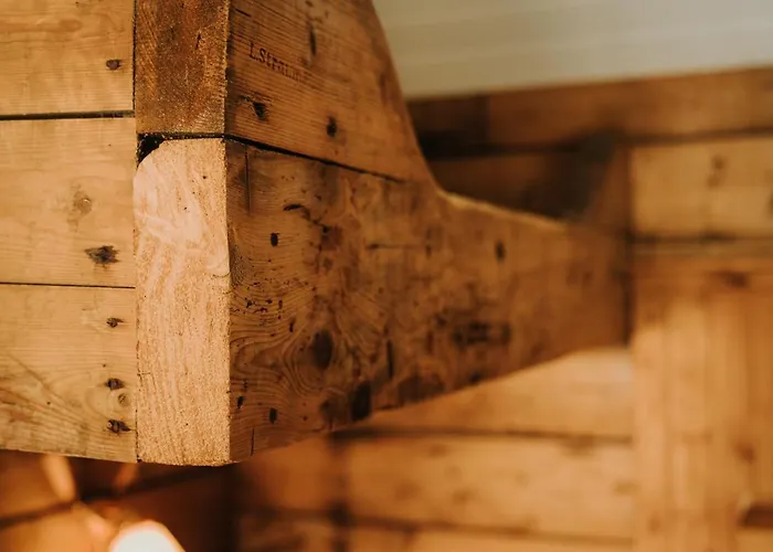 Klingenberg Rorbuer Деревянный коттедж