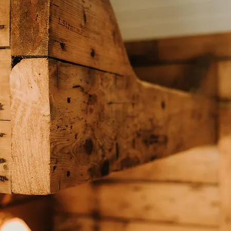 Klingenberg Rorbuer Lodge